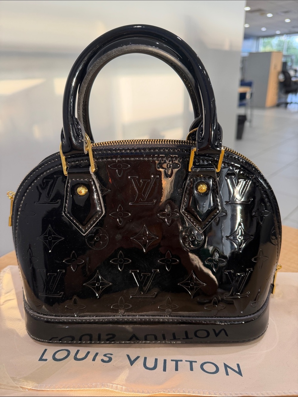 LV Black Vernis Alma BB with Gold Charm Chain - Picture 2 of 5